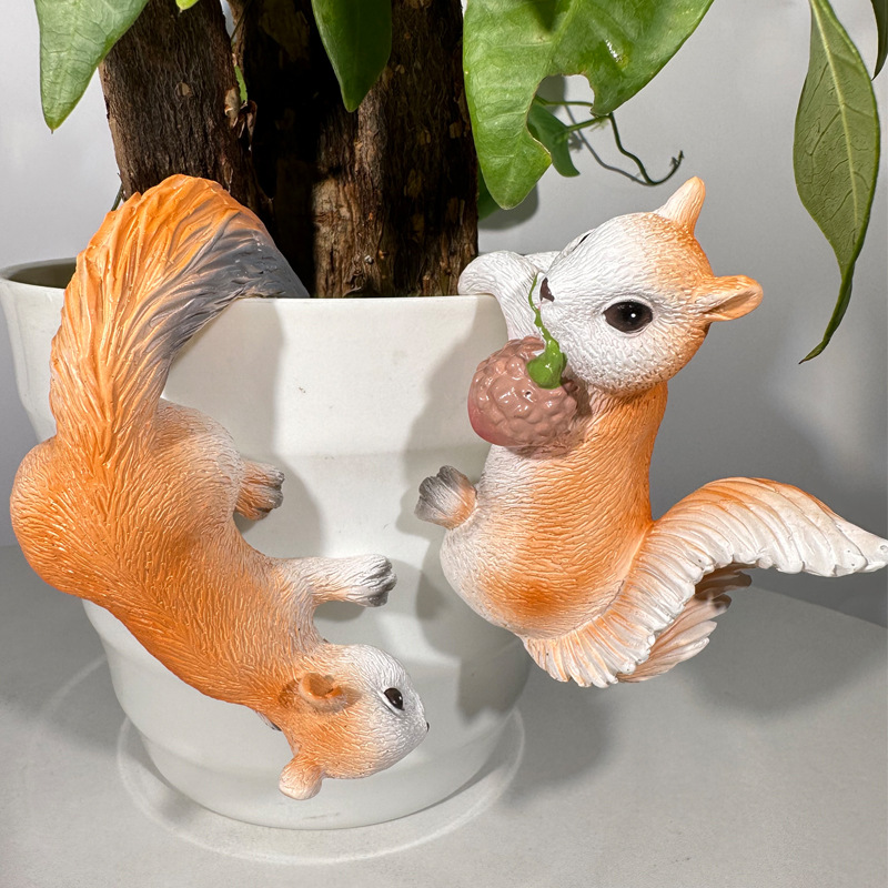 Plant Parents - Maceta colgante de ardilla creativa para